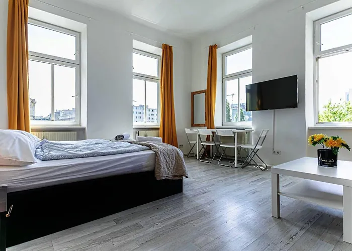 アパート Charming 3 Bedroom Urban Retreat In Center ウィーン