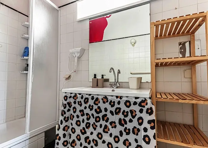 Charming 3 Bedroom Urban Retreat In Center アパート ウィーン